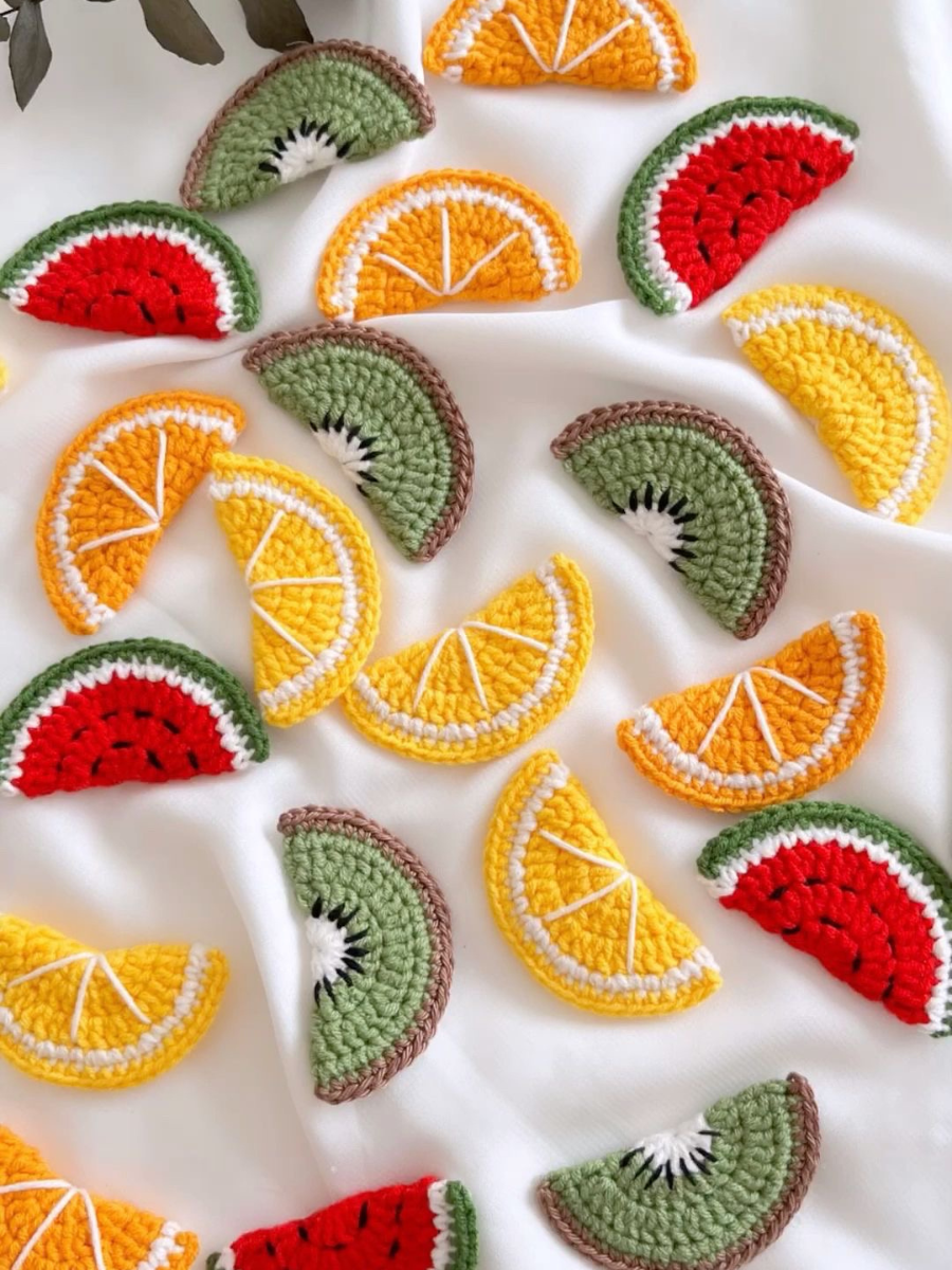 Fruit Pins / Brooch - Masterclass - The Crochet Boy