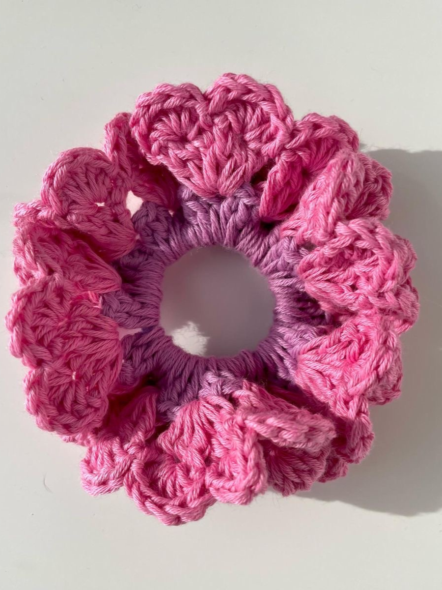 Love Heart Scrunchie - Masterclass - The Crochet Boy