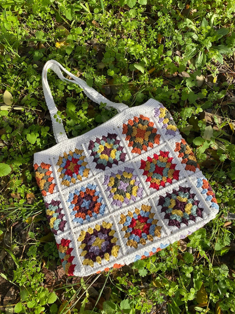 Granny Square Tote Bag - Masterclass - The Crochet Boy