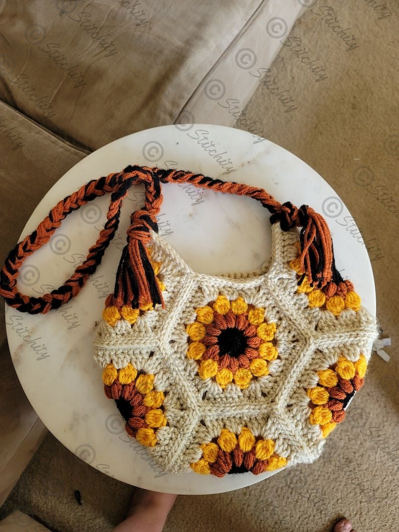 Hexagon Sling Bag - Masterclass - The Crochet Boy